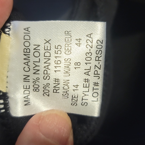 Alisha Levine plus size Black Lace slimming One Piece Swimsuit swimdress nwt 14 - Picture 5 of 7